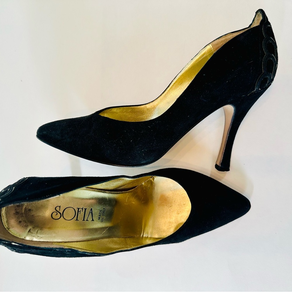 SOFIA Italy High Heels Glamorous Black Suede Appliqué Heel Sz EU 38 US 7.5